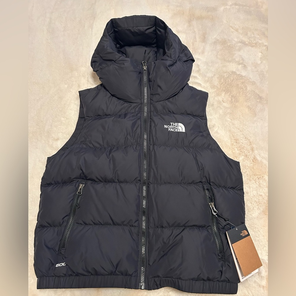 THE NORTH FACE NWT hooded vest